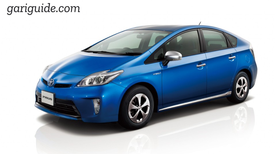 The Toyota Prius, recognized as the leading hybrid car globally, featured in a discussion about hybrid cars in Pakistan.